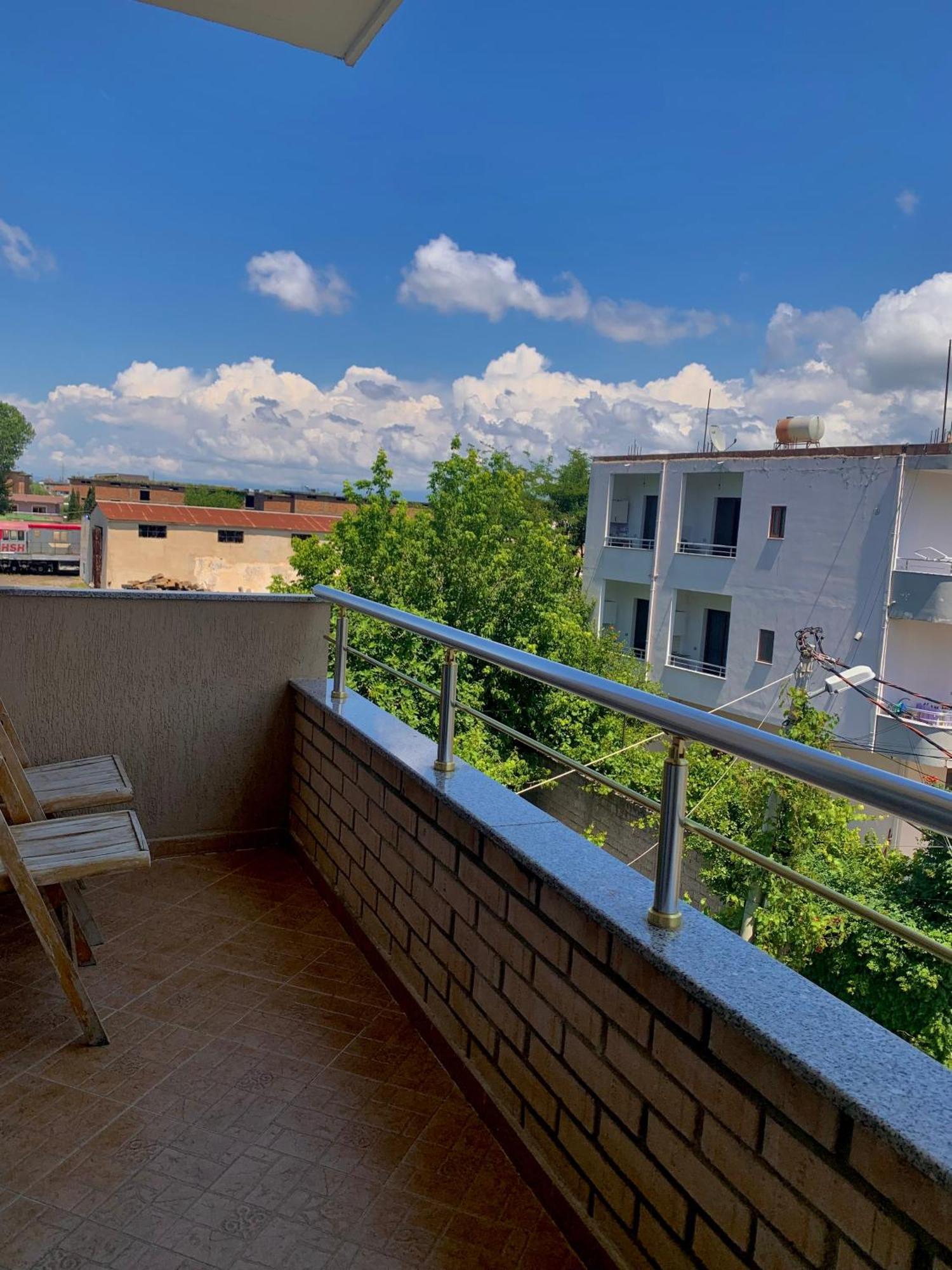 Serenade Beach Дуррес Екстер'єр фото