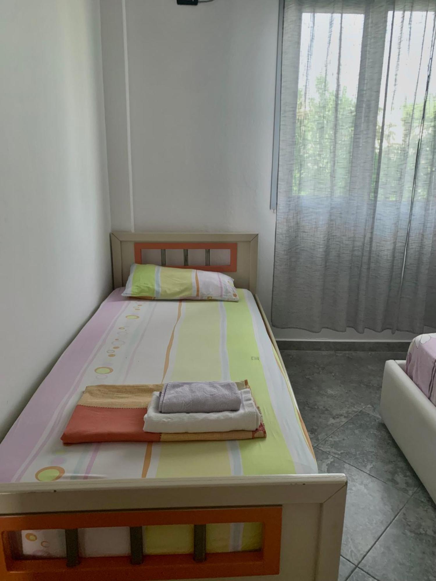 Serenade Beach Дуррес Екстер'єр фото