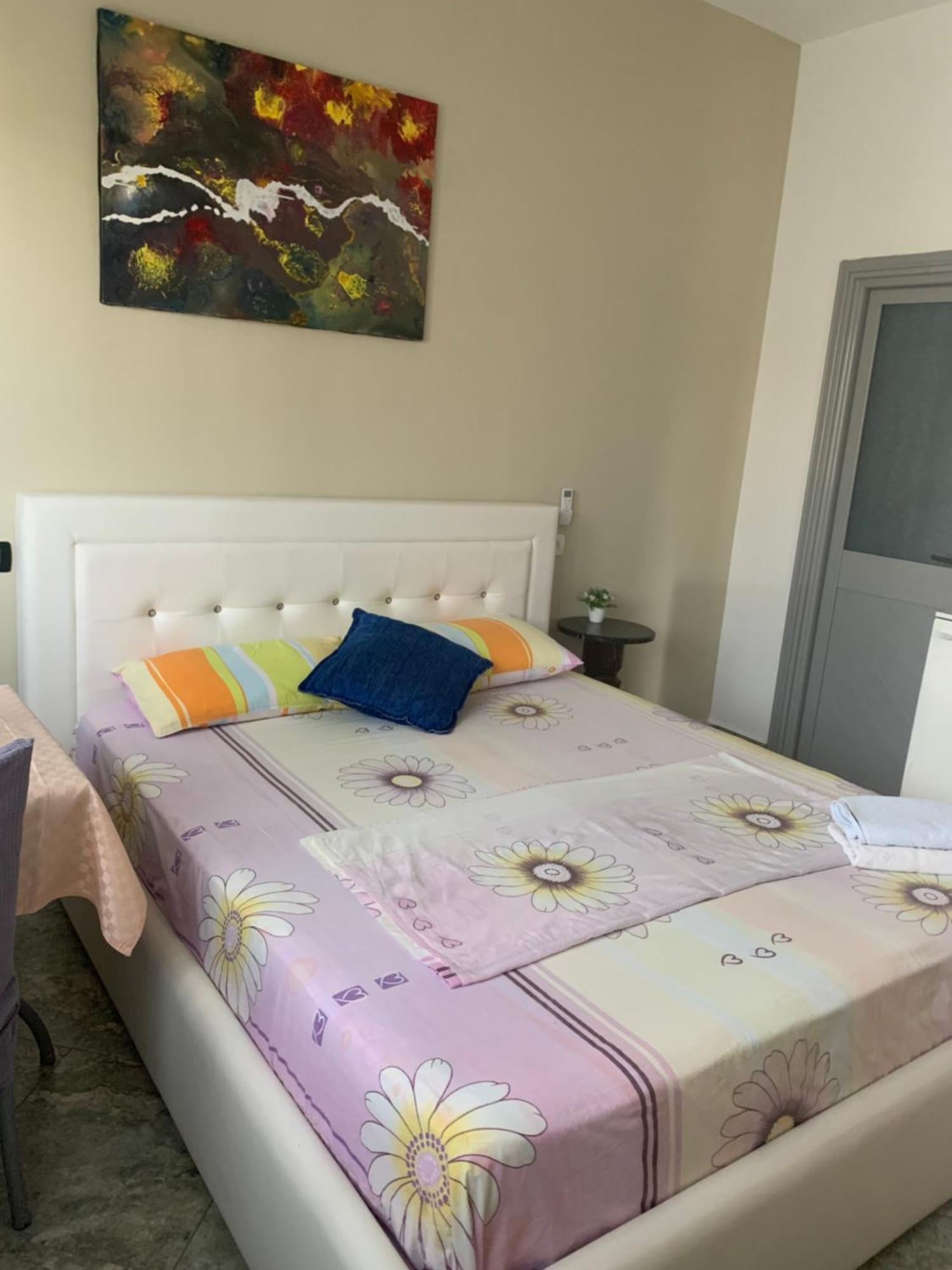 Serenade Beach Дуррес Екстер'єр фото